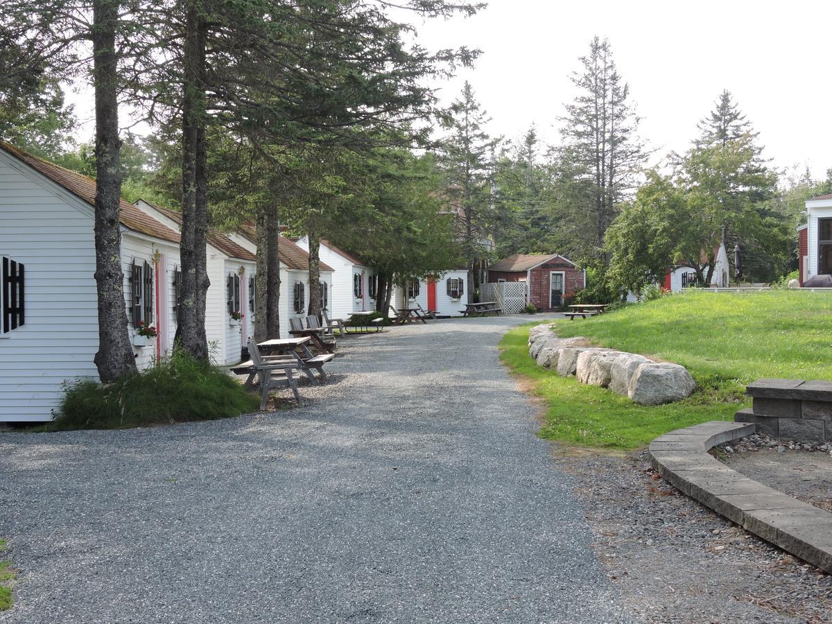 Open Hearth Inn Trenton Exterior photo