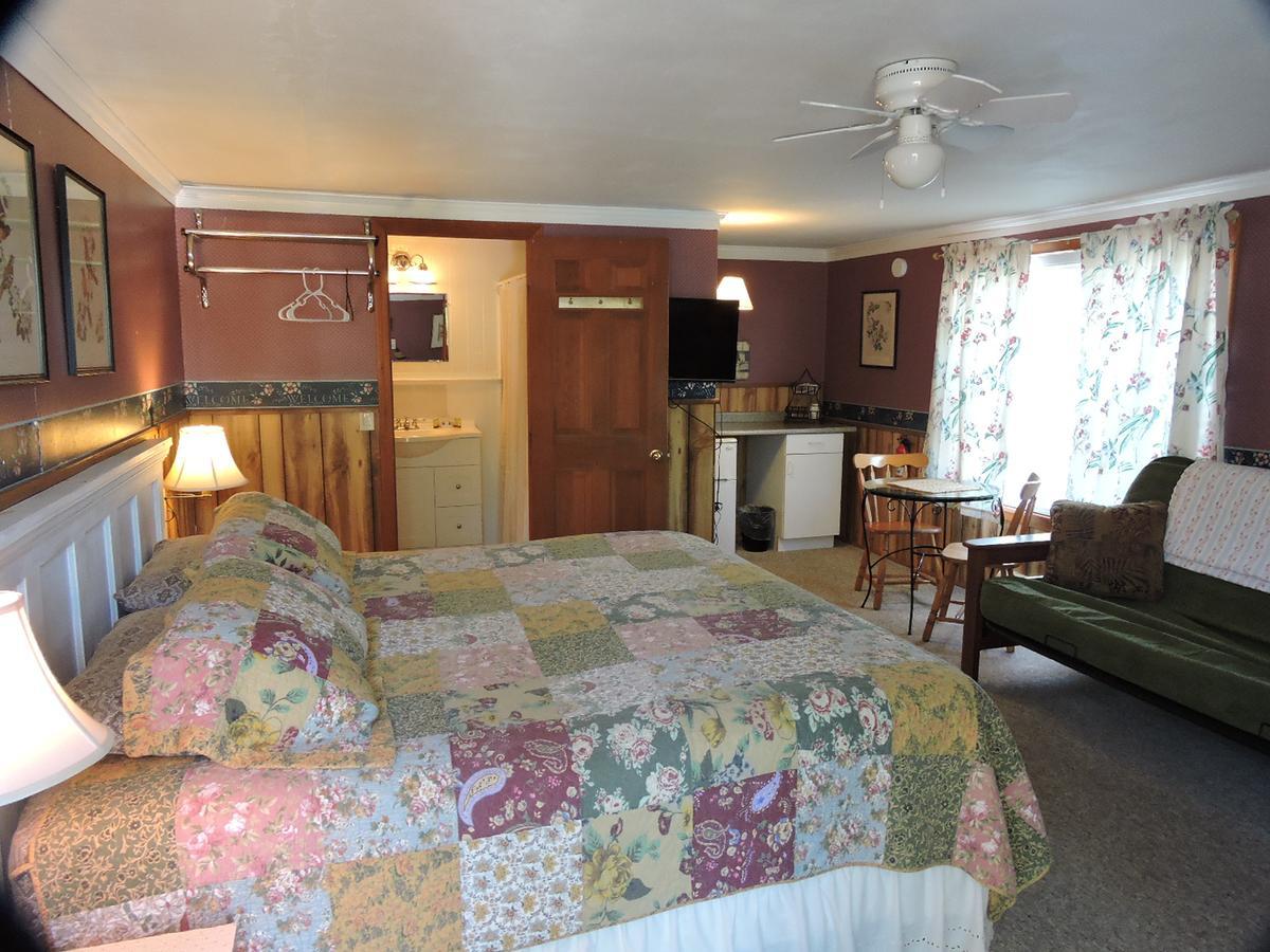Open Hearth Inn Trenton Exterior photo