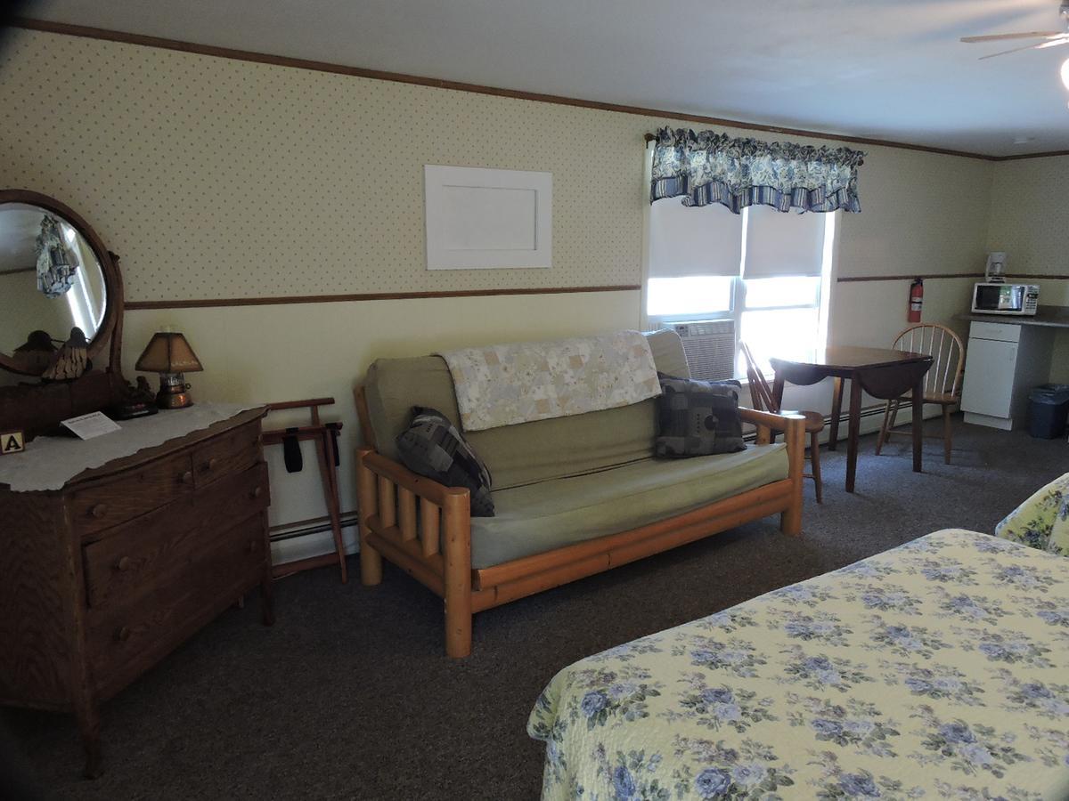 Open Hearth Inn Trenton Exterior photo