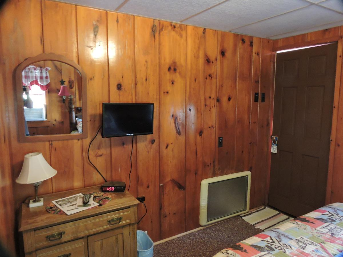 Open Hearth Inn Trenton Exterior photo