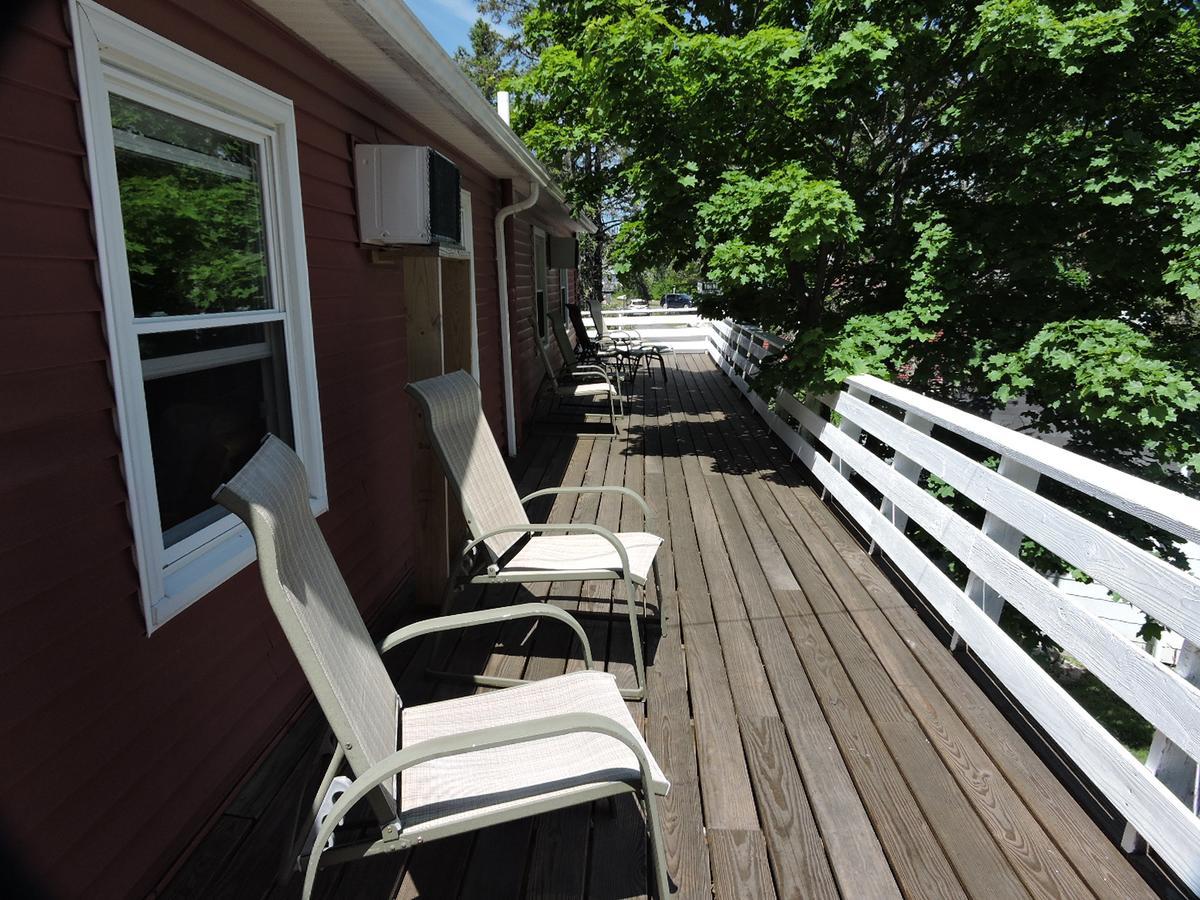 Open Hearth Inn Trenton Exterior photo