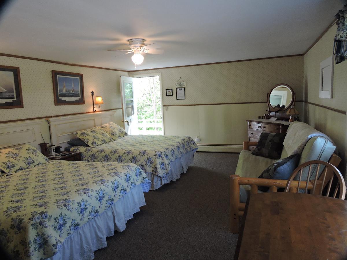 Open Hearth Inn Trenton Exterior photo