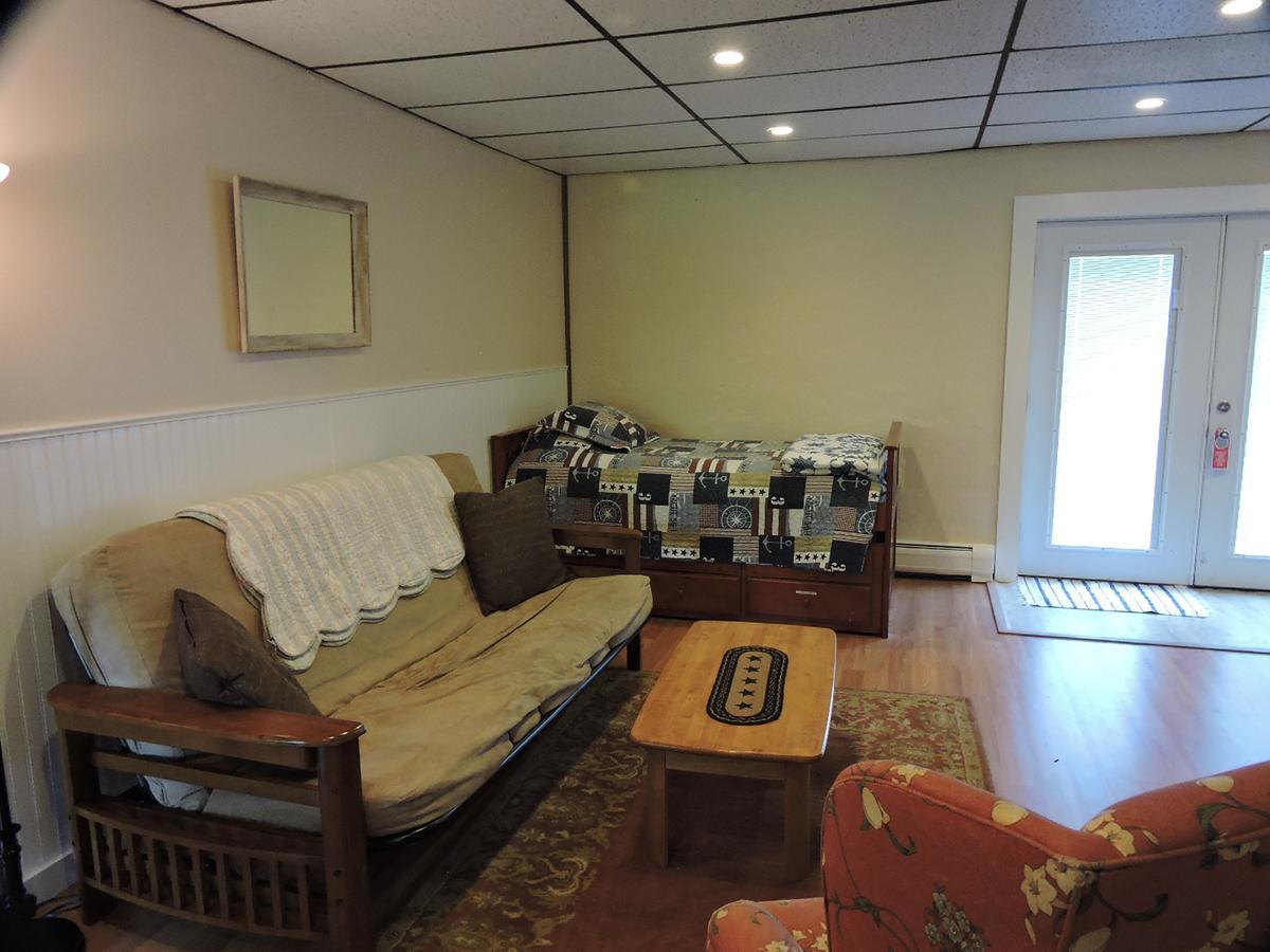 Open Hearth Inn Trenton Exterior photo